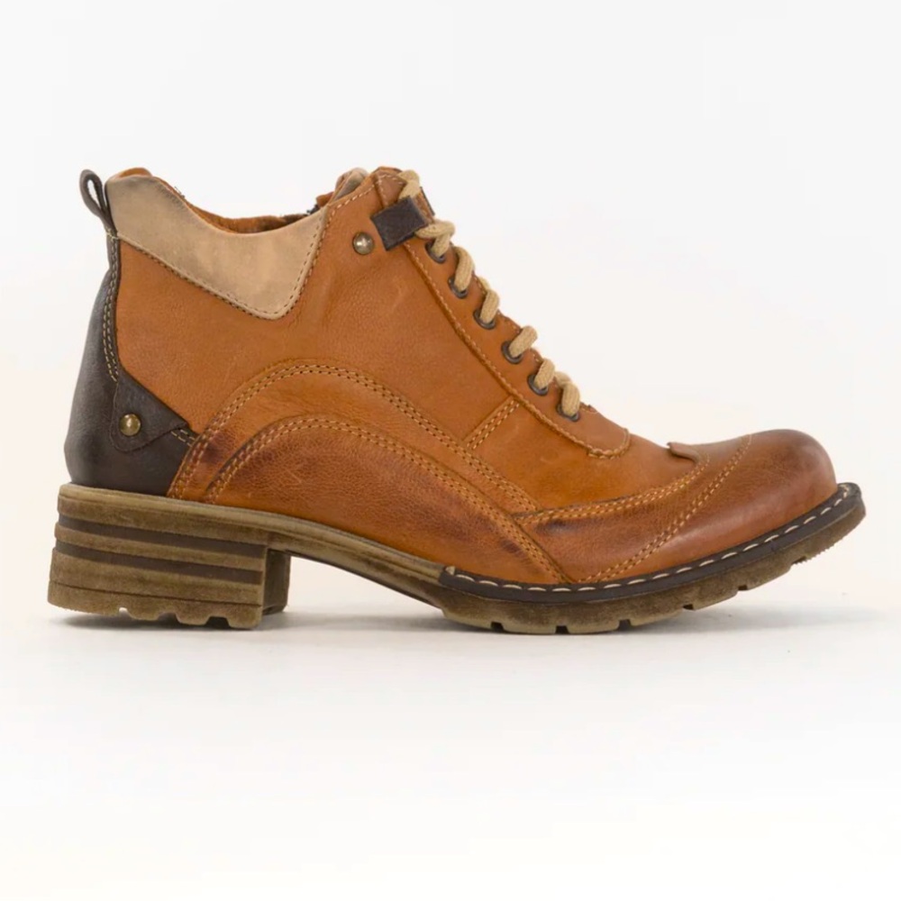 V-Italia 1162 Giovanne Women's leather boots size 39 8.5 in brown Camel